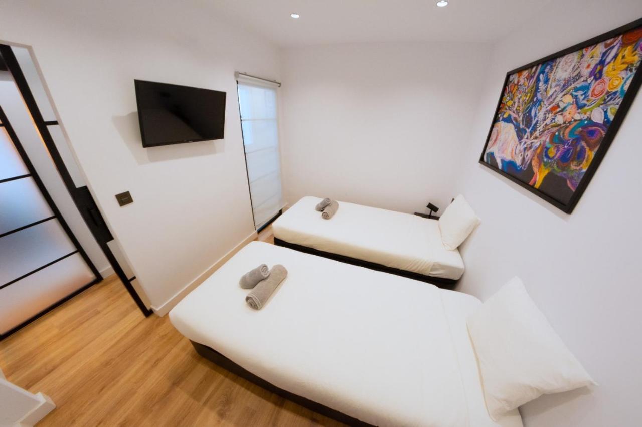 Modern Haven For Urban Explorers By Rems Málaga Dış mekan fotoğraf